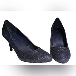 Bandolino Navy Glitter Heels Size 9 Stiletto Pumps Never Worn